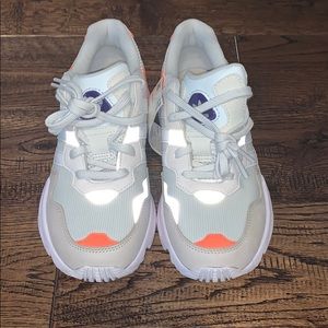 ADDIAS REFLECTIVE GREY WHITE NEON ORANGE SNAEKERS